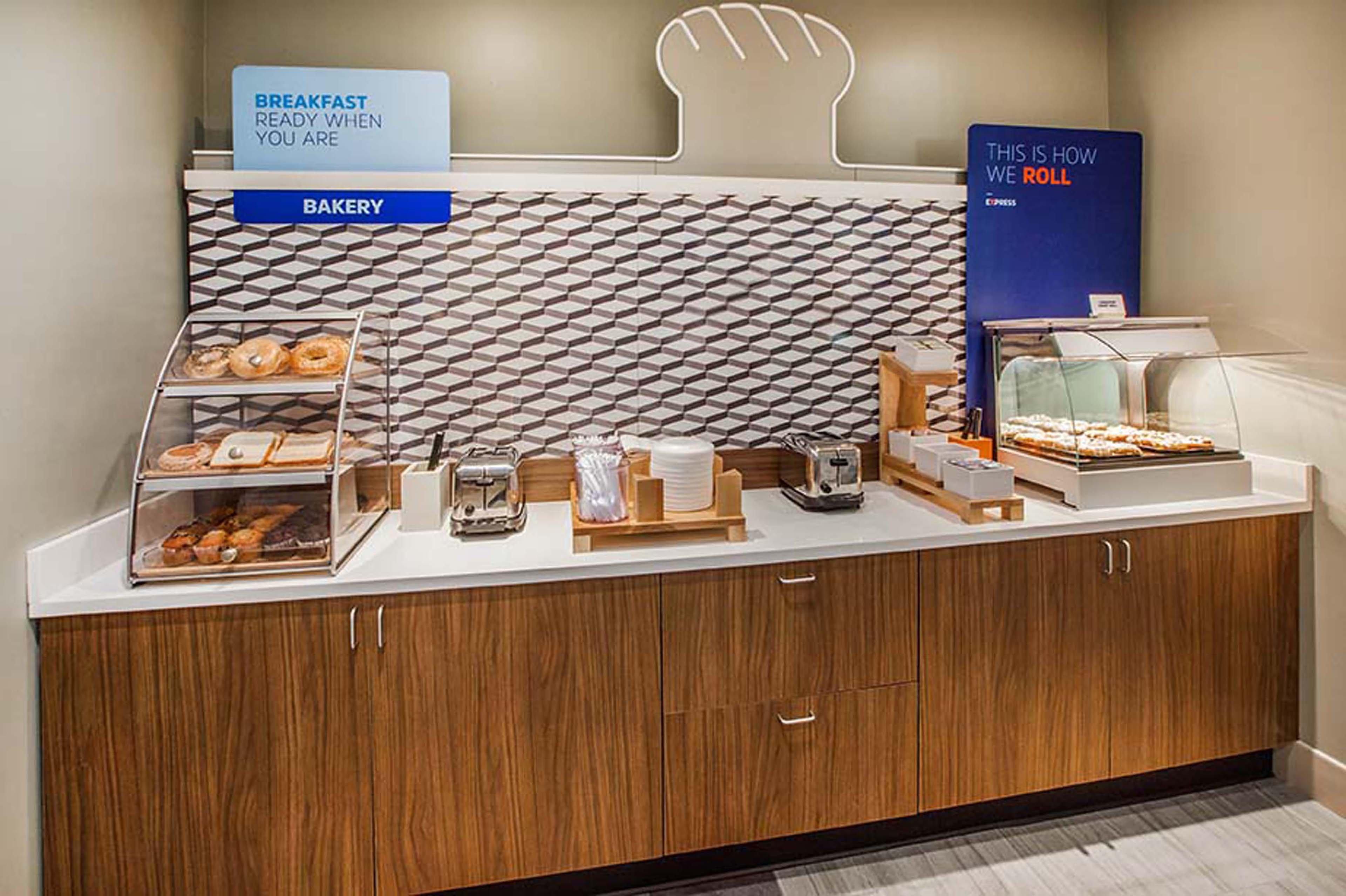 Holiday Inn Express - Lorton By Ihg Exteriör bild