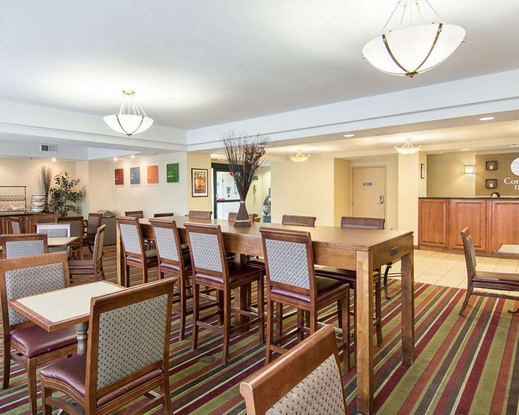 Holiday Inn Express - Lorton By Ihg Restaurang bild