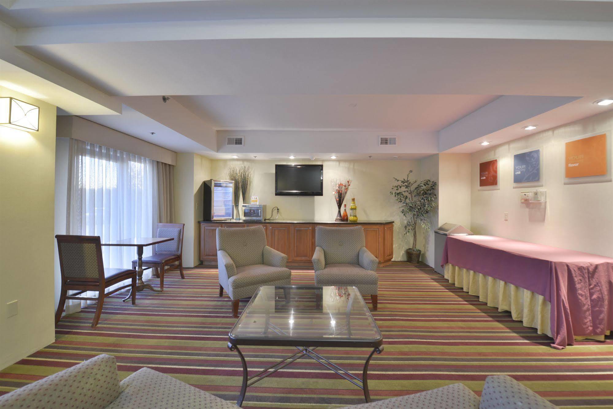 Holiday Inn Express - Lorton By Ihg Exteriör bild